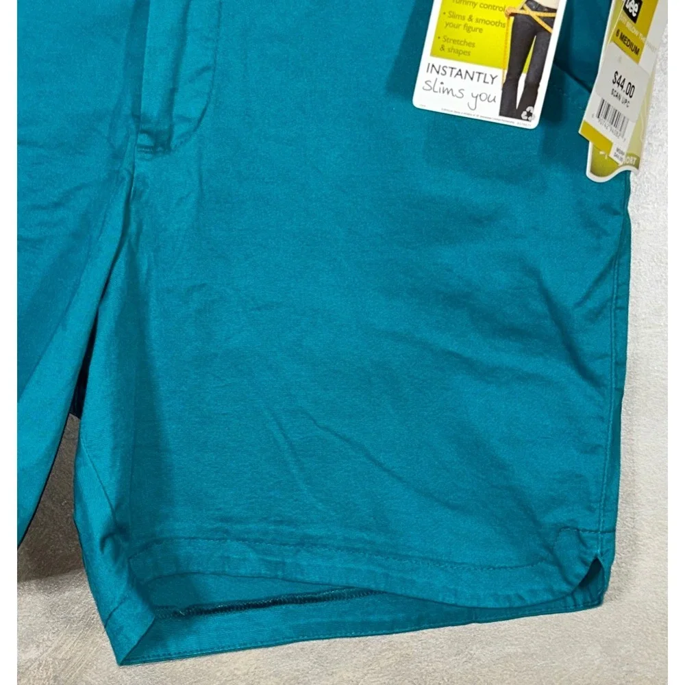 Lee‎ Natural Fit Calypso Teal Shorts Woman's Size 6 Medium NWT Instantly Slims